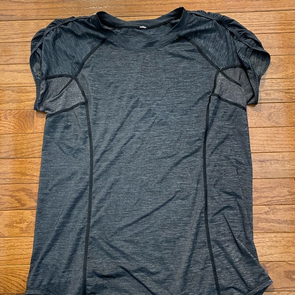 Lululemon Top - Picture 3 of 3